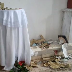 Homem é preso após destruir imagens de igreja católica no norte da Bahia