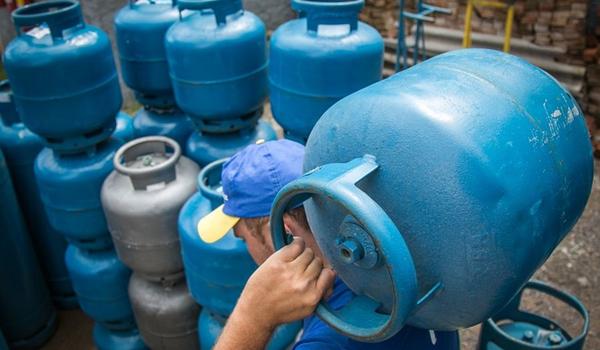 Gás de cozinha será vendido por quase metade do preço durante ação de petroleiros em São Francisco do Conde