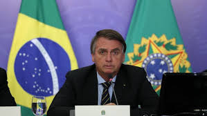 Bolsonaro sanciona lei que define visão monocular como deficiência