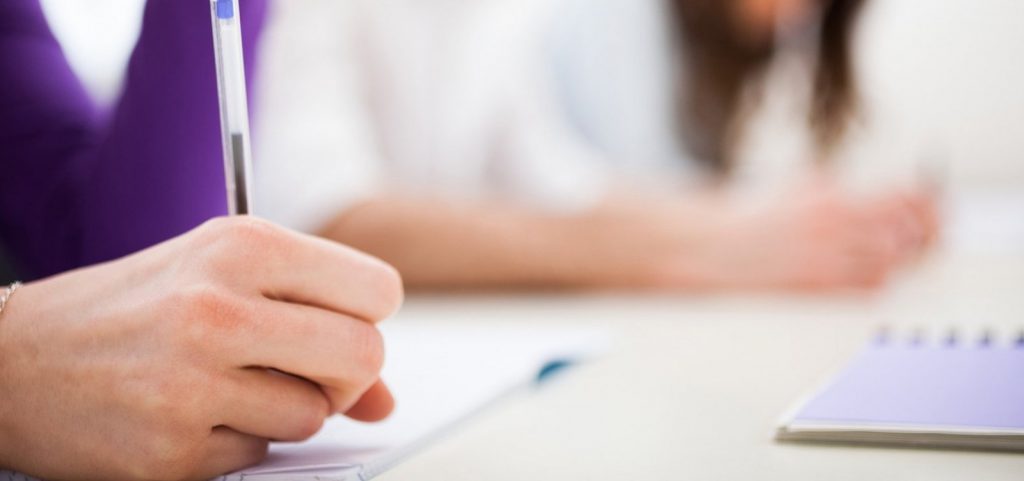 Programa Partiu Estágio convoca mais de 2,6 mil estudantes universitários da Bahia; confira