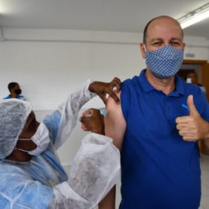 Prefeitura de Alagoinhas dá seguimento à vacinação de profissionais das forças de segurança