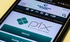 Auxílio emergencial: beneficiários poderão movimentar o dinheiro via Pix a partir desta sexta-feira; entenda