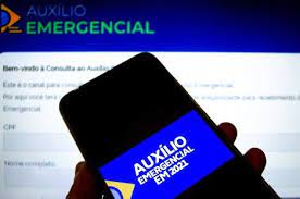 Auxílio é pago nesta terça-feira a 2,38 milhões nascidos em abril