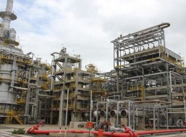 Petroleiros suspendem greve na Bahia após Petrobras propor retomada das negociações