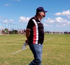 Presidente do Atlético de Alagoinhas nega protesto por premiação revelado por atletas