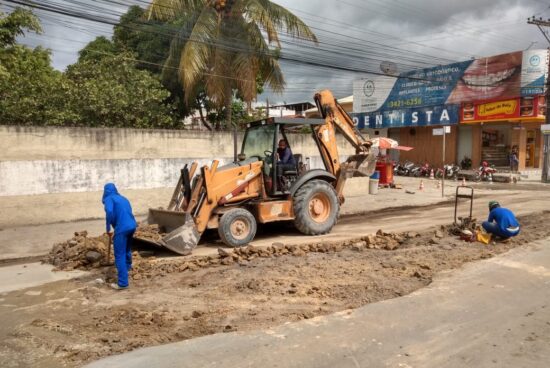 AVANÇAR CIDADES: SAAE realiza recomposição de ruas no Centro de Alagoinhas.