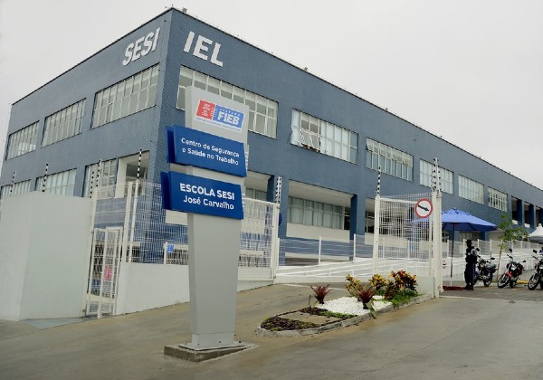 Sesi-BA disponibiliza vagas gratuitas para quem deseja concluir ensino fundamental e médio