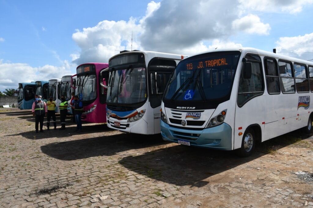 Em caráter emergencial, nova empresa de transporte coletivo começa a operar nesta segunda-feira (21)