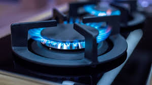 Preço do gás de cozinha tem nova alta nas distribuidoras a partir desta segunda