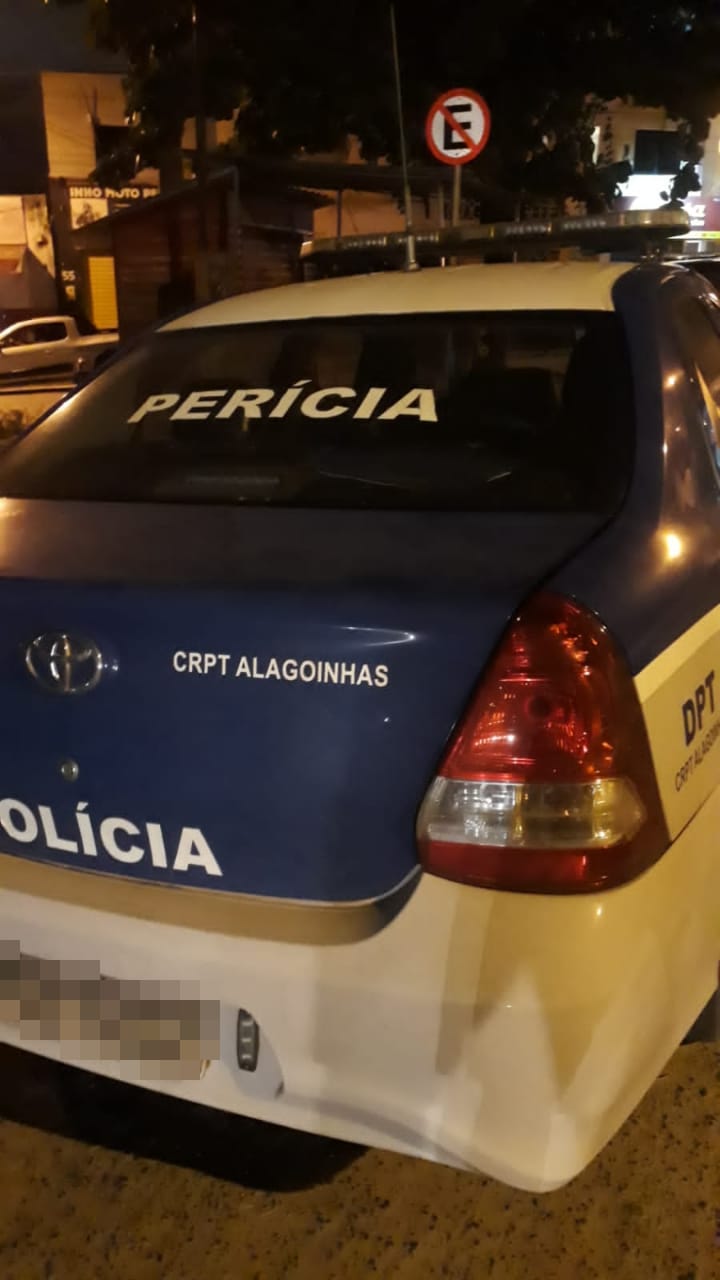 Homem foi morto a tiros no centro de Alagoinhas na noite desta sexta-feira (30)