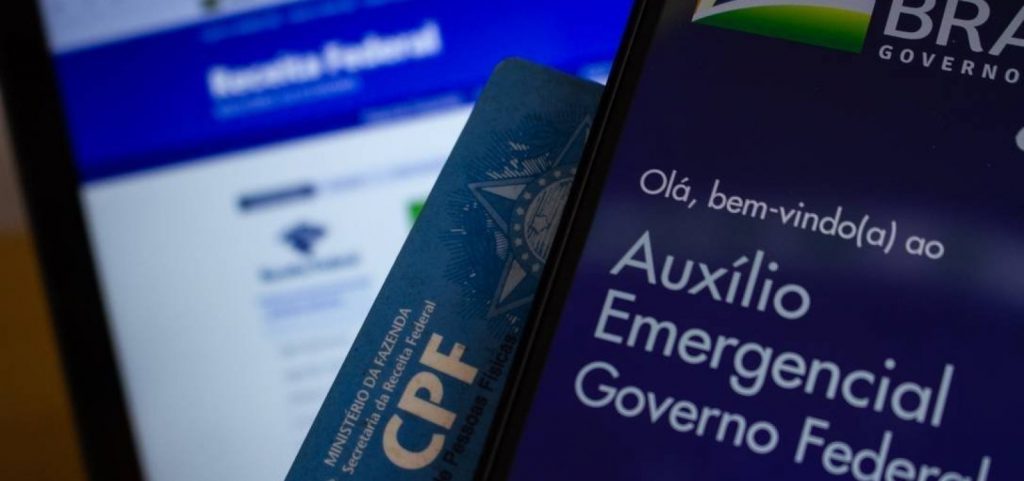 Mais de 1,1 milhão de Auxílios Emergenciais foram cancelados ou bloqueados em junho