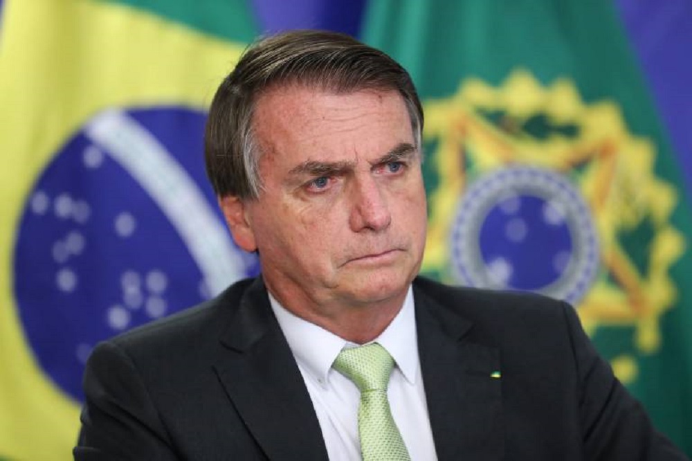 Bolsonaro rejeita volta do horário de verão, mas empresários dizem que não vão recuar