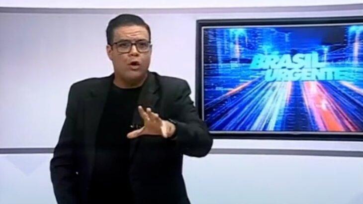 Apresentador do Brasil Urgente Paraíba é cortado e abandona programa ao vivo