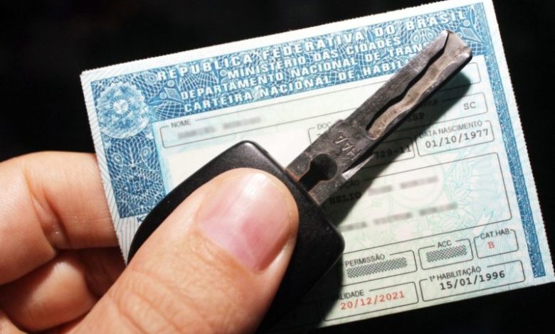 Detran-BA divulga novo calendário para renovação de CNH e outros serviços de trânsito
