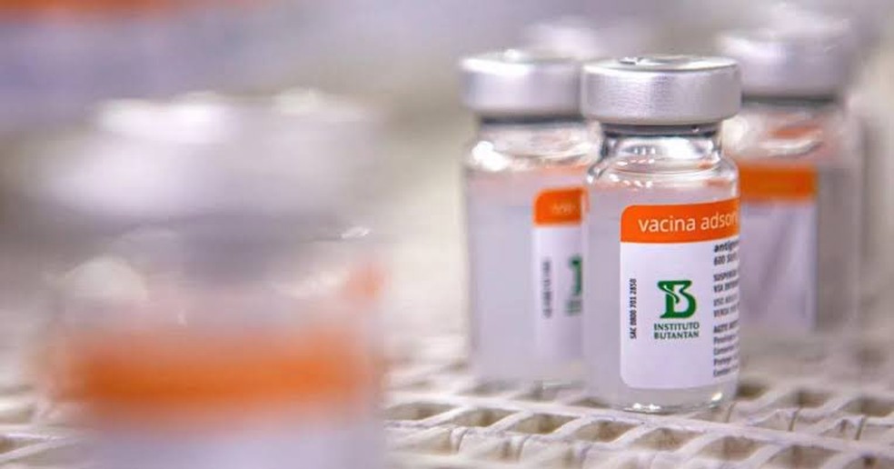 Covid-19: Secretário de Saúde da BA anuncia chegada de mais de 610 mil doses de vacina, a partir de terça-feira