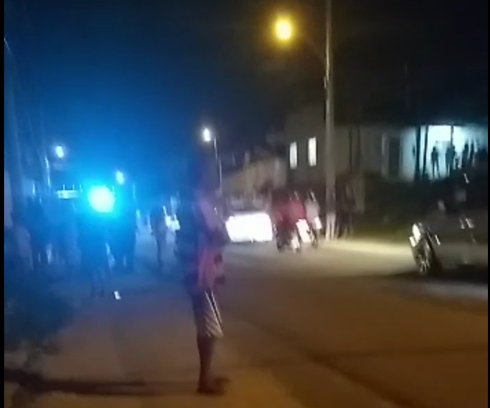 Jovem de 19 anos foi morto a tiros em Alagoinhas na noite desta quarta-feira(11)