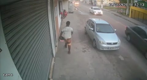 Vídeos: Suspeito de furtar motocicletas foi preso e receptadores conduzidos a Delegacia em Alagoinhas