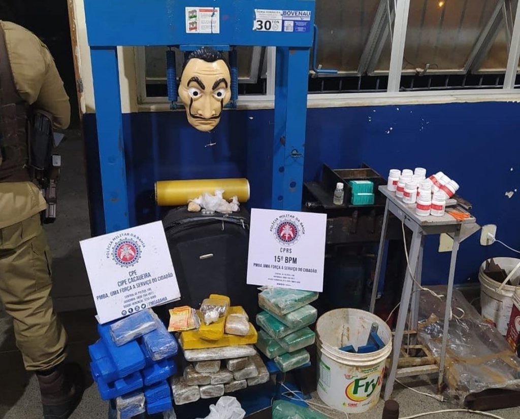 Laboratório de drogas é desmantelado em Itabuna após denúncias anônimas