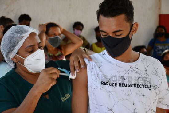 Vacinação Covid-19: confira o público desta sexta (17), em Alagoinhas