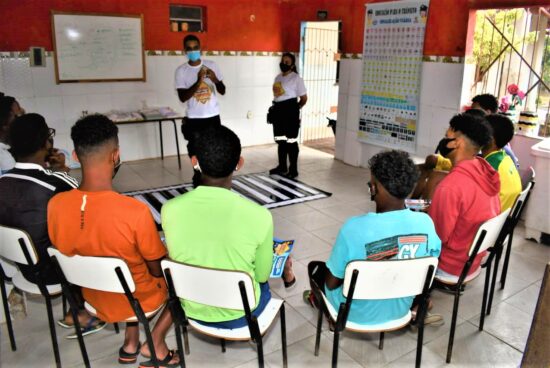 SMTT realiza palestras educativas na Semana Nacional do Trânsito, em Alagoinhas