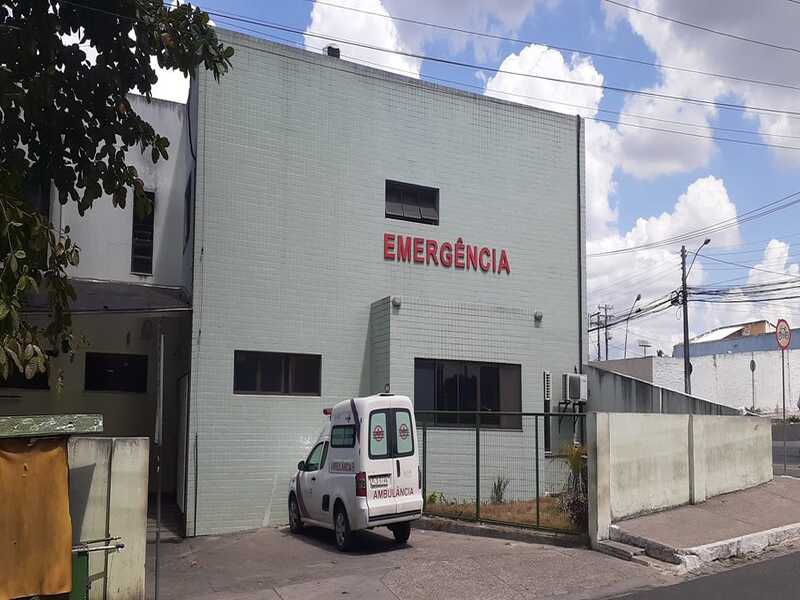 Alagoinhas: Homem assalta policial militar, puxa arma para o agente e acaba baleado