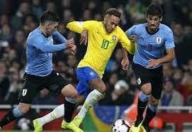 Brasil goleia Uruguai em Manaus com show de Raphinha e Neymar
