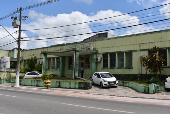Prefeitura de Alagoinhas assina ordem de serviço para reforma da Maternidade Municipal