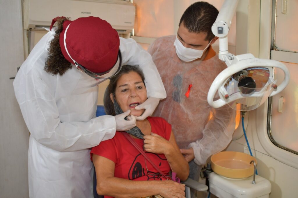 Campanha de prevenção ao câncer de boca atende a mais de 80 alagoinhenses