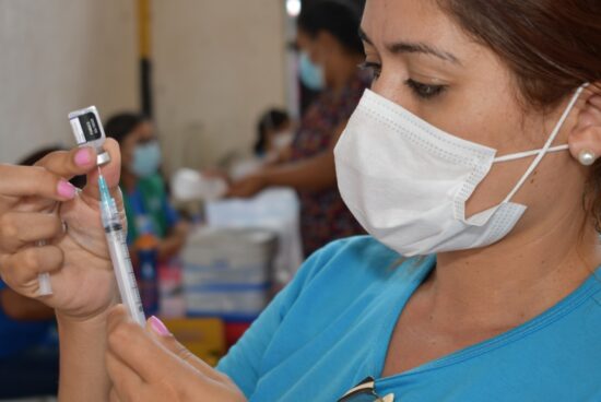 Vacinação contra a Covid-19 acontece na zona rural de Alagoinhas nesta sexta (05)
