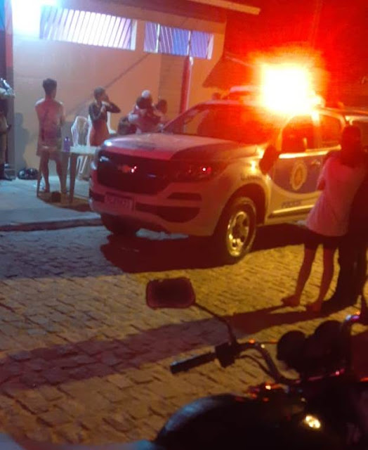 Ataque a tiros deixa um homem morto e duas pessoas feridas em festa de aniversário em Inhambupe