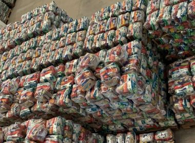 Hapvida doa mais de 1.700 cestas básicas para vítimas das enchentes na Bahia