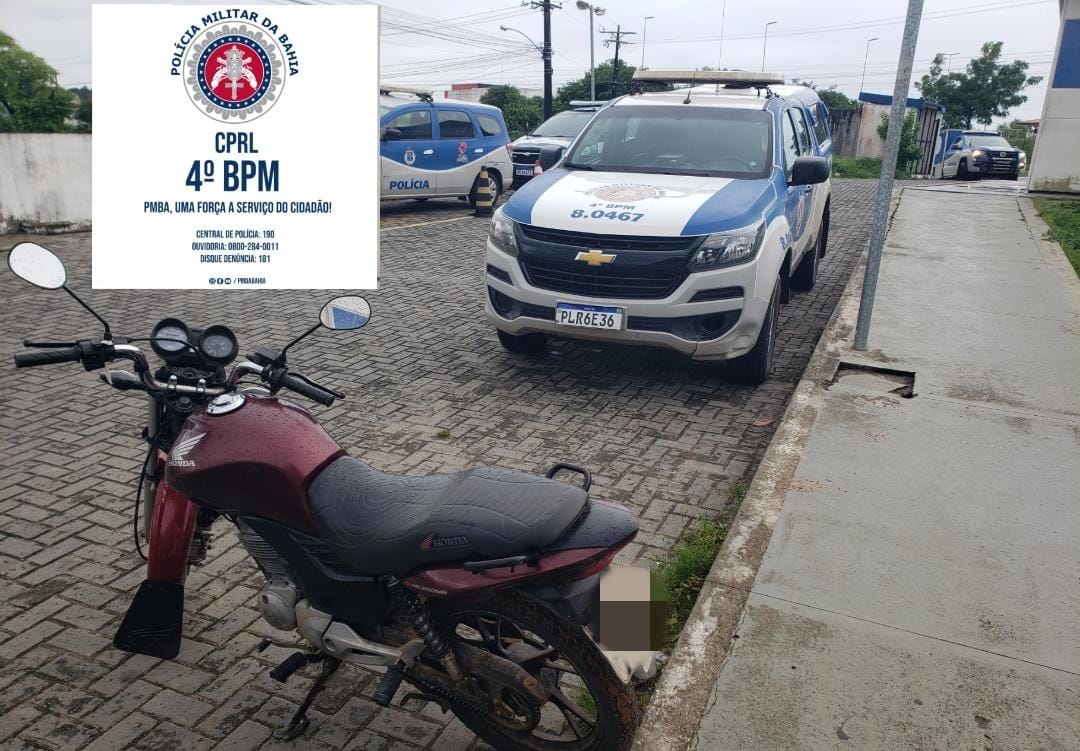 Alagoinhas: Policiais do Quarto Batalhão recuperam uma motocicleta roubada