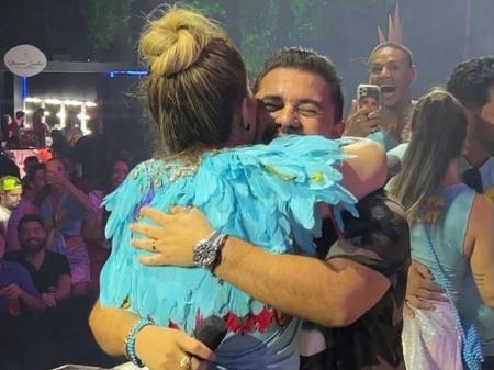 VÍDEO: Xand e Solange Almeida se reencontram, cantam juntos e emocionam público durante show em Fortaleza
