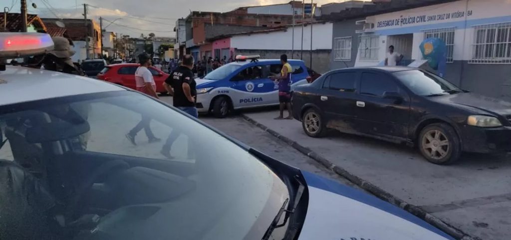 Vice-diretor de escola é morto a facadas no sul da Bahia
