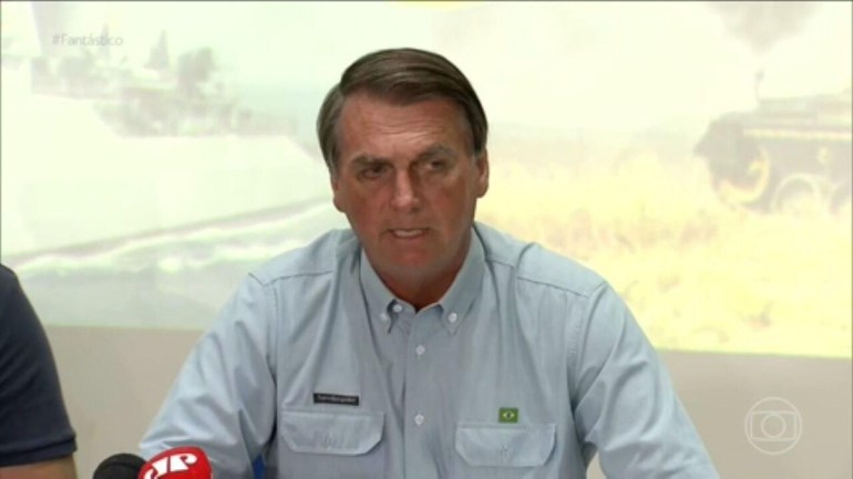 Bolsonaro diz que Brasil receberá ucranianos em fuga da guerra