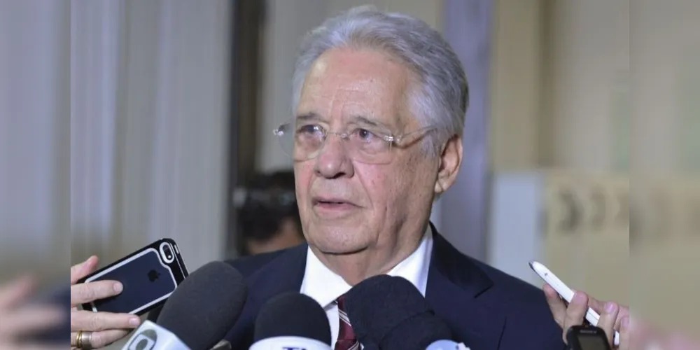Ex-presidente FHC terá de passar por cirurgia, diz hospital