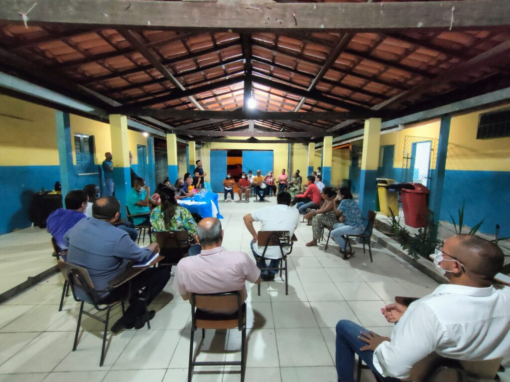Prefeito Joaquim Neto e secretários se reúnem e debatem demandas com moradores do Bairro Teresópolis