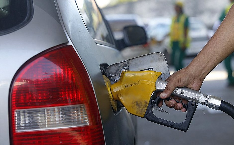 Bahia sofre sexto aumento no preço da gasolina e diesel