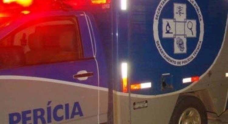 Mulher de 27 anos foi morta a tiros no Residencial Nulce Pereira em Alagoinhas na noite desta sexta-feira (18)