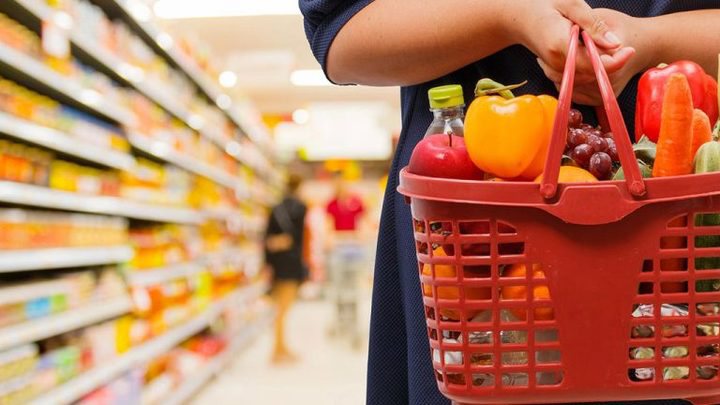 Intenção de consumo das famílias baianas cresce 1,5%; maior patamar desde março do ano passado