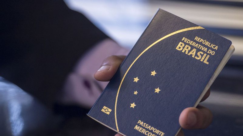 Passaporte pode ser pago através do PagTesouro a partir desta quarta-feira, informa PF