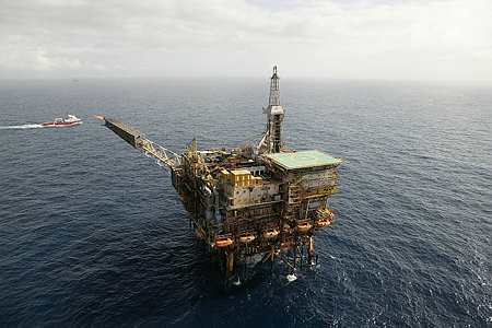 Acidente aéreo na Bahia mata um tripulante e fere 12 funcionários da Petrobras
