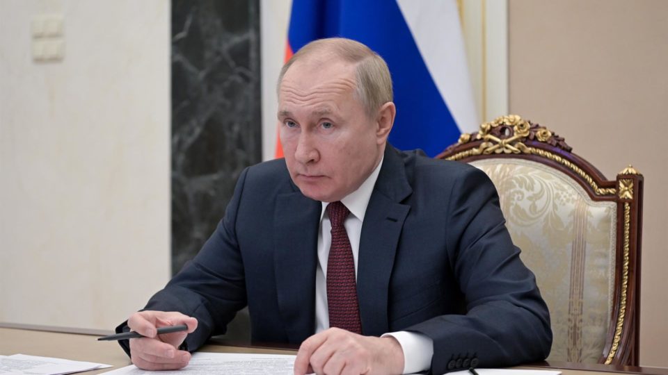 Putin assina decreto de emergência para proibir exportações
