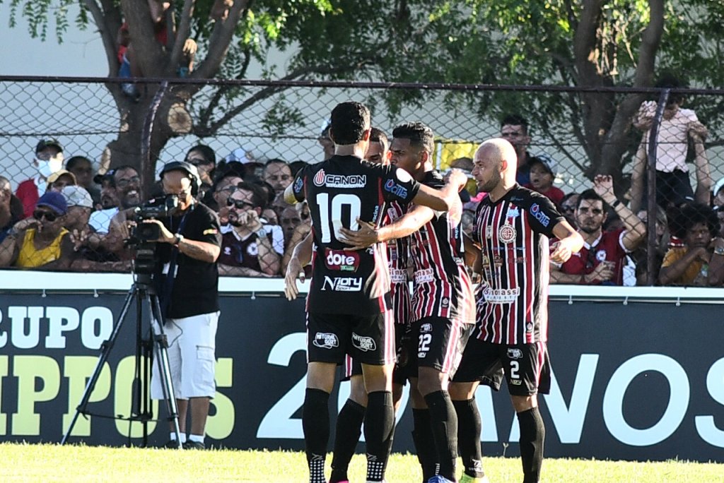 Bicampeão! Atlético de Alagoinhas vence o Jacuipense e conquista novamente o Baianão