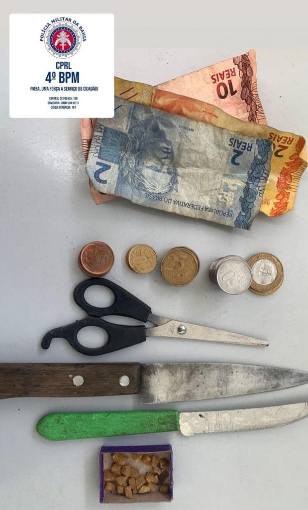 Alunos-a-soldado do Quarto Batalhão apreendem drogas em Alagoinhas