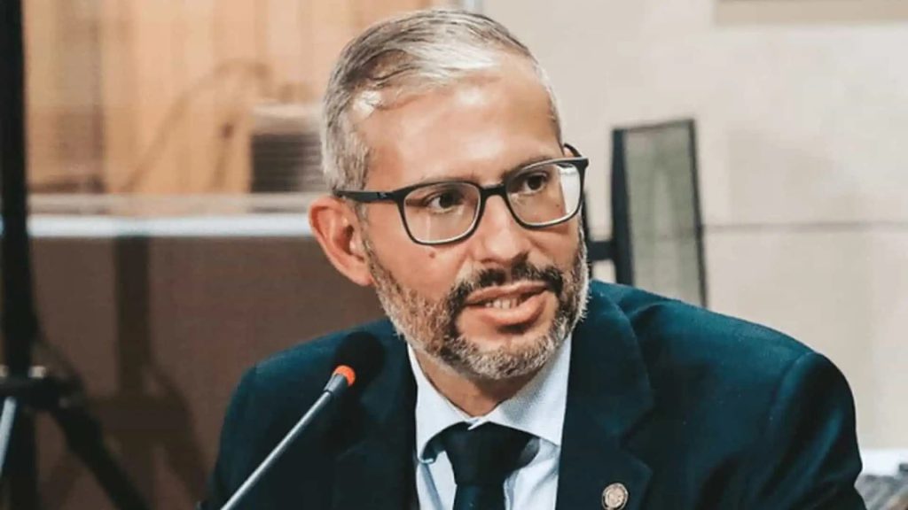 Bolsonaro nomeia Victor Godoy Veiga como novo ministro da Educação