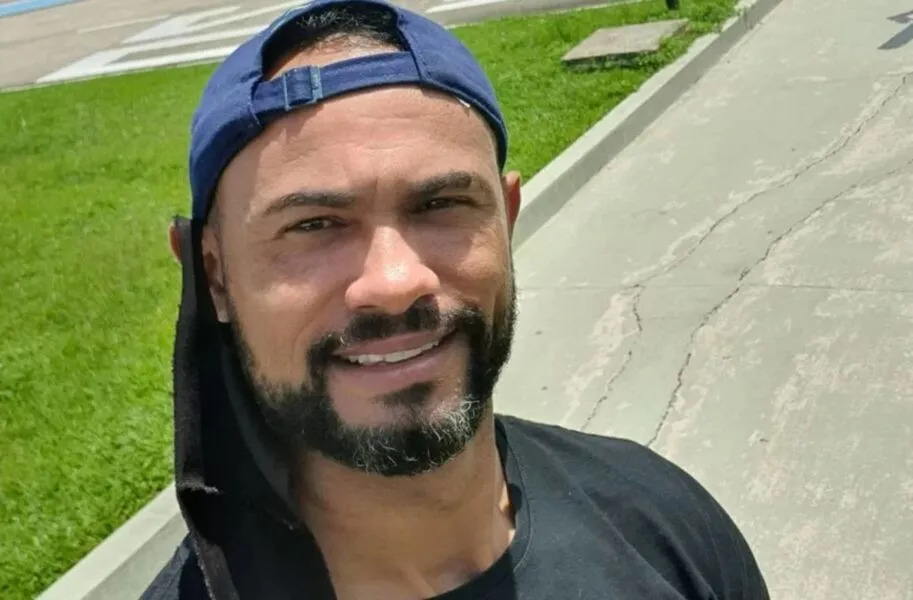 Justiça determina prisão do goleiro Bruno por dívida de pensão