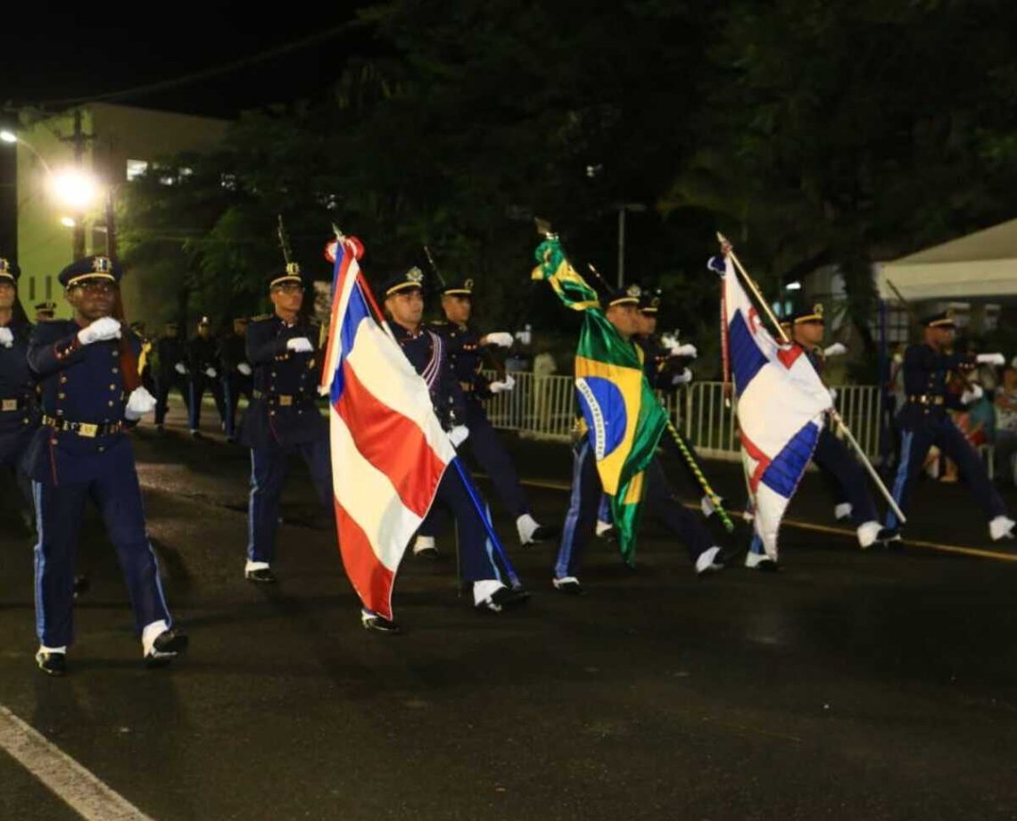 Ex-secretário de Turismo da Bahia recebe Medalha do Mérito Policial Militar em Salvador