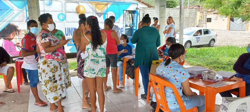 Alagoinhas: Moradores do Vila de São Pedro recebem atendimentos do projeto “Saúde Mais Perto”