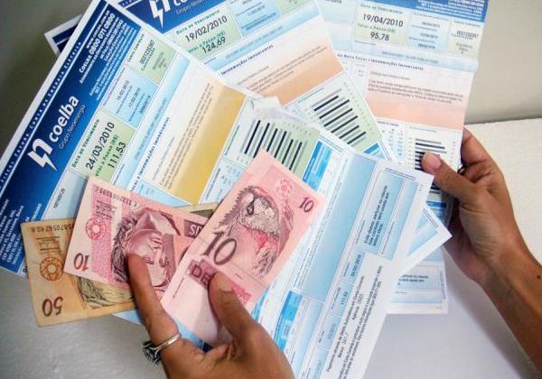 Mais de 85 mil baianos podem perder benefício de Tarifa Social de Energia em maio
